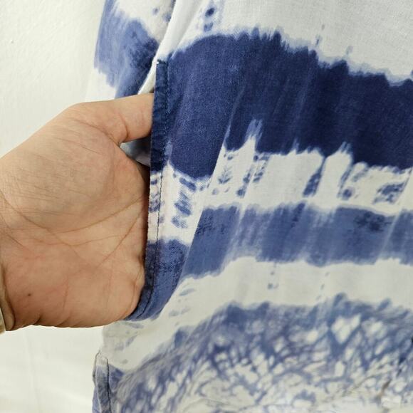 Beaches & Boho Seas the Dream Tie Dye Tunic Top Blouse XL Blue Roll Tab Sleeve - Picture 6 of 10